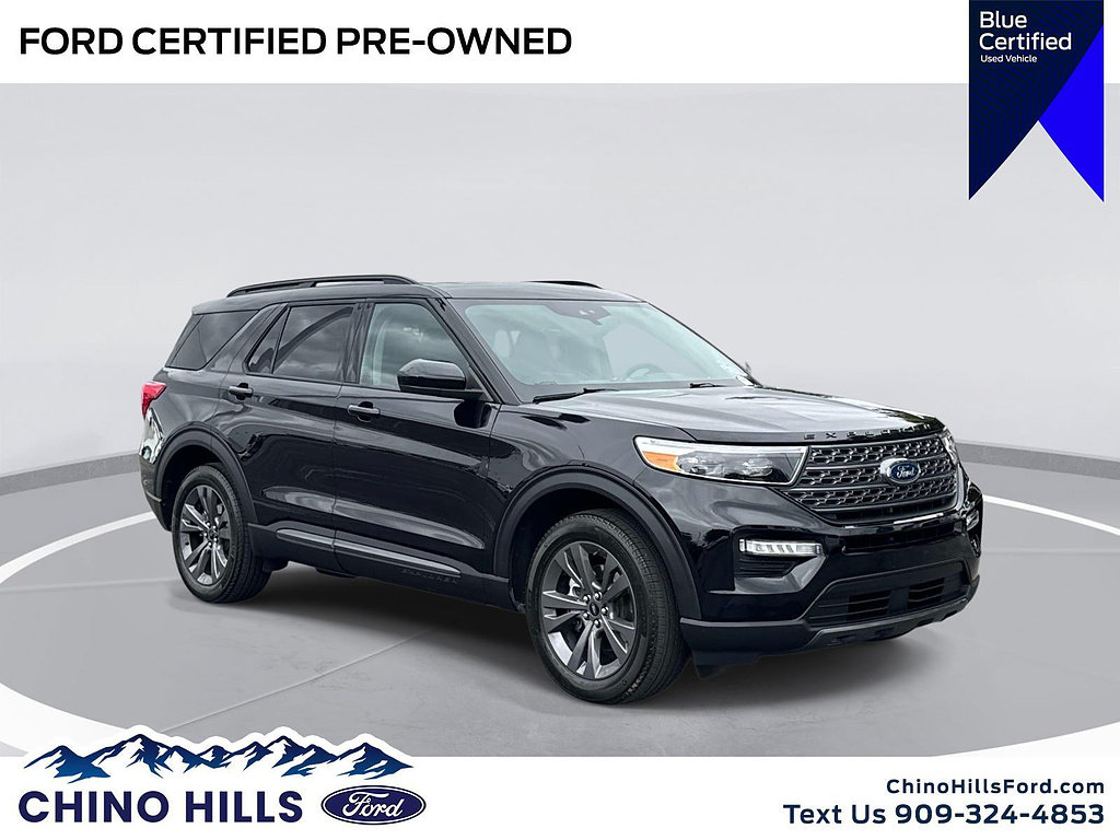 Certified 2023 Ford Explorer XLT w/ Equipment Group 202A AWD/4WD image 1