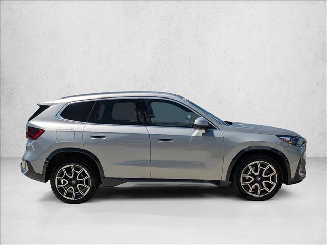 Used 2024 BMW X1 xDrive28i w/ Convenience Package AWD/4WD image 4