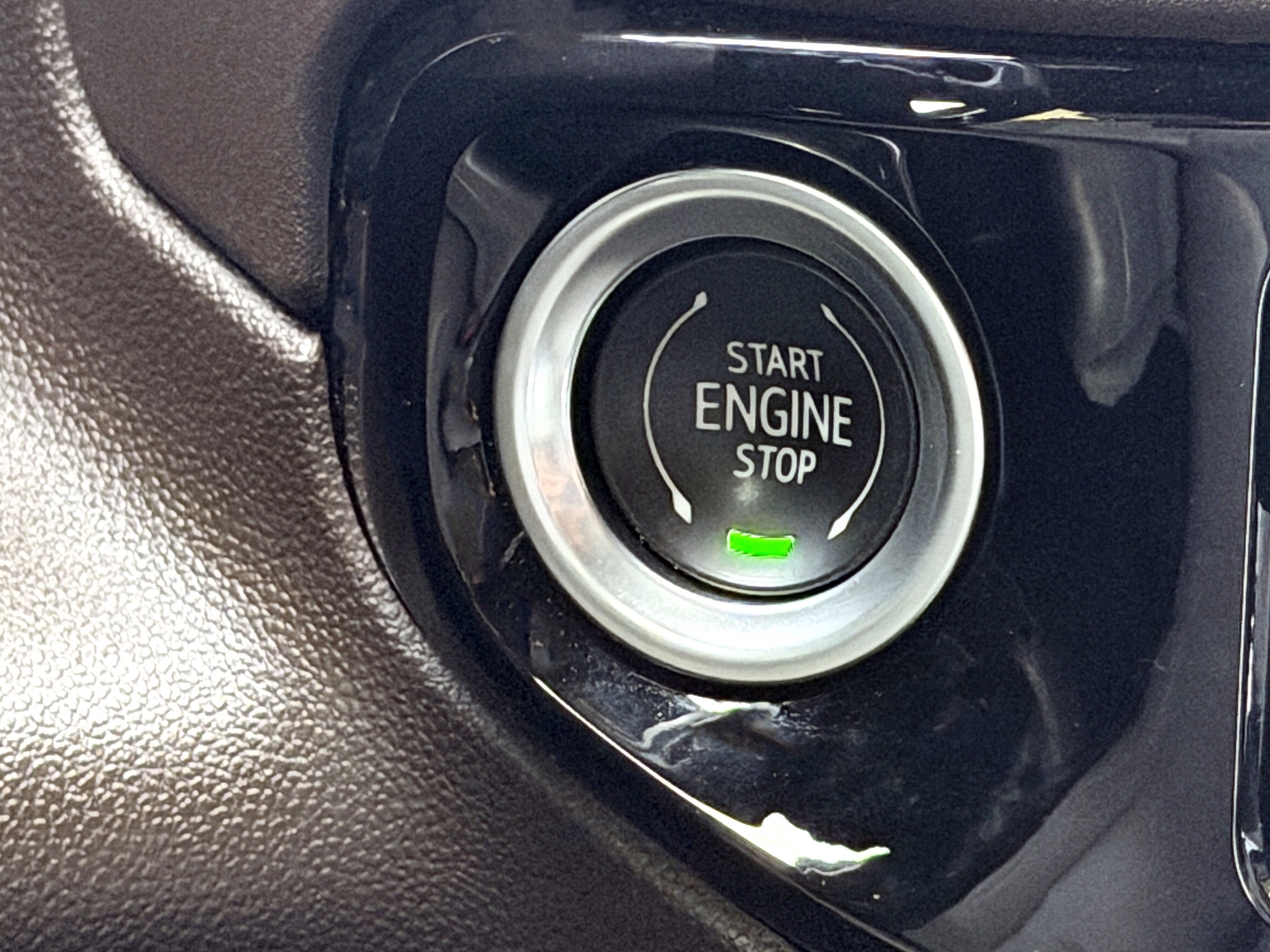 Used 2022 GMC Sierra 1500 SLT w/ SLT Premium Plus Package image 25