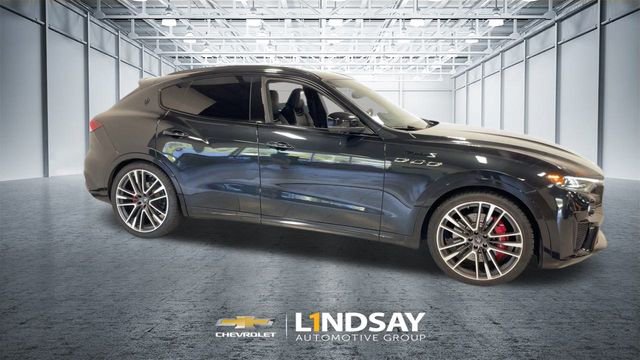 Used 2022 Maserati Levante Modena S image 3