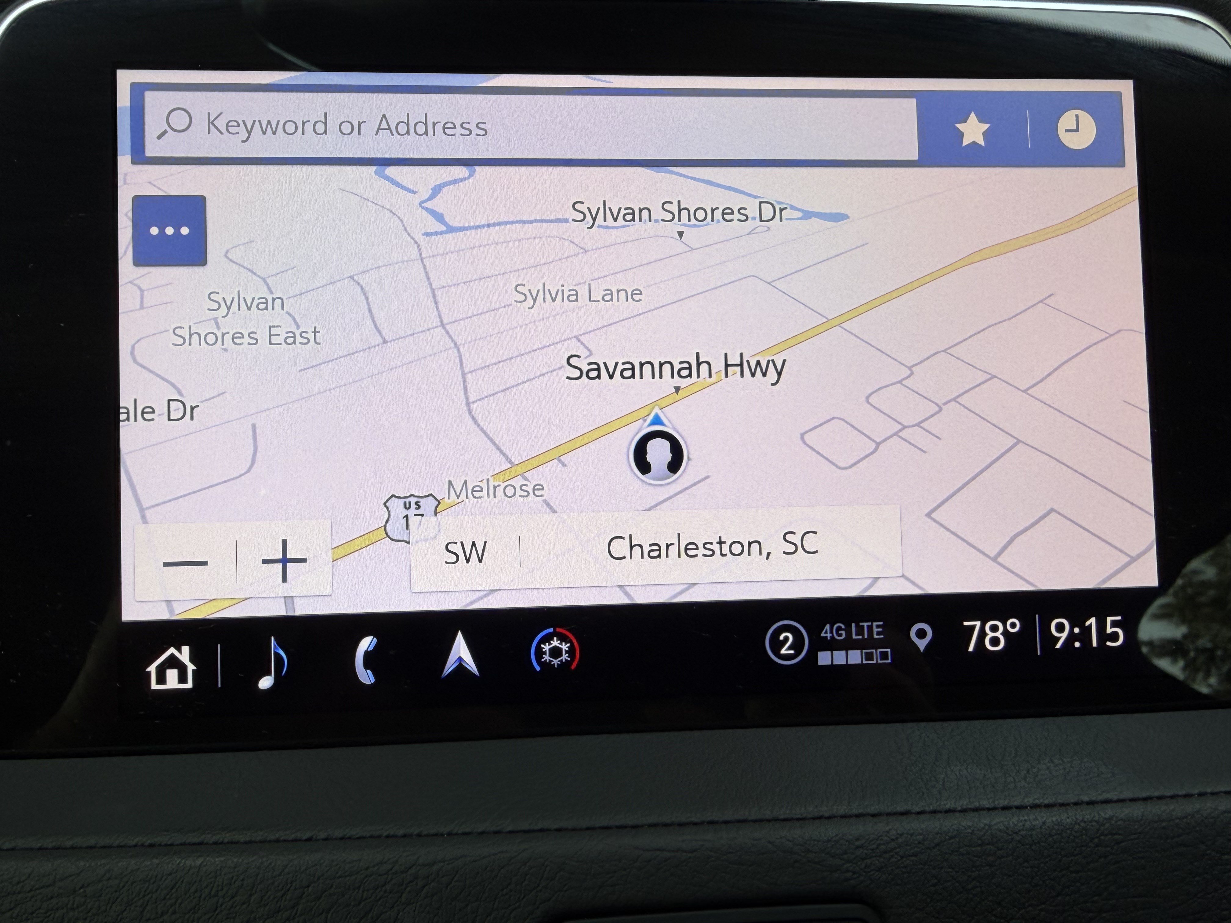 Used 2021 Cadillac XT4 Premium Luxury FWD image 24