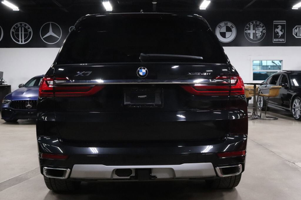 Used 2022 BMW X7 xDrive40i w/ Premium Package image 4