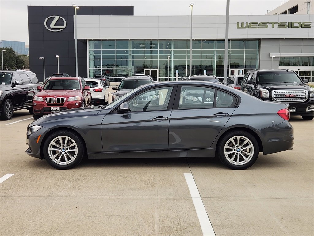 Used 2016 BMW 320i Sedan image 4