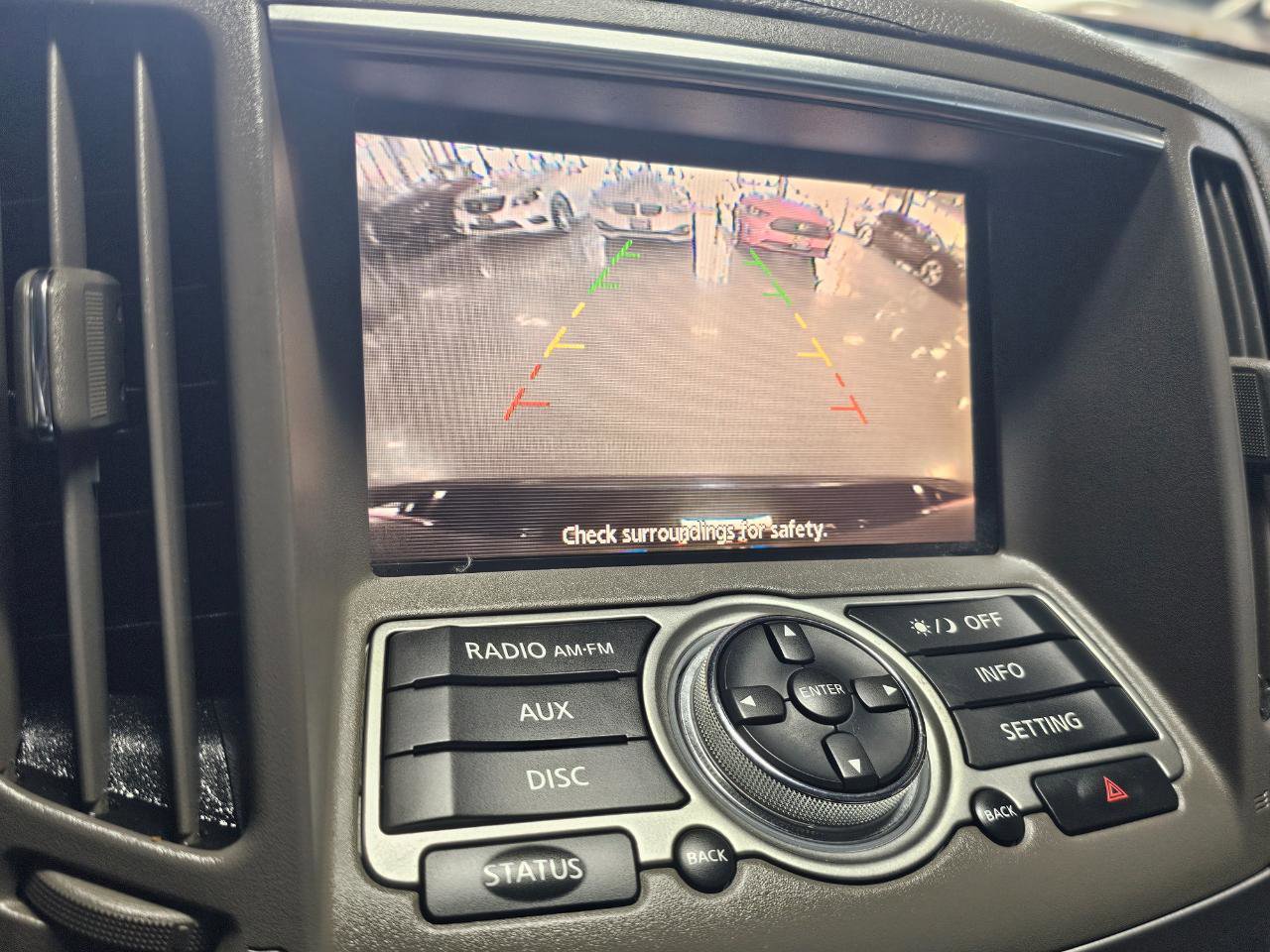 Used 2010 INFINITI G37 Journey w/ Premium Pkg image 32