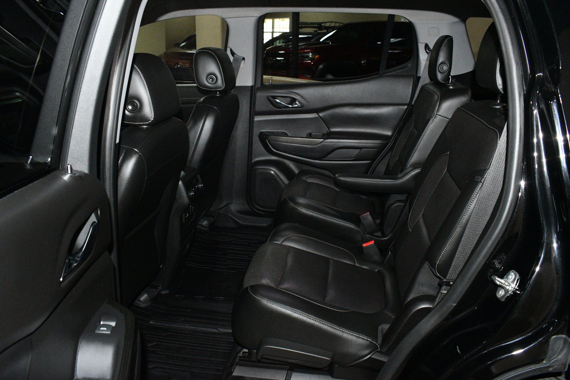 Used 2019 GMC Acadia SLT FWD image 49