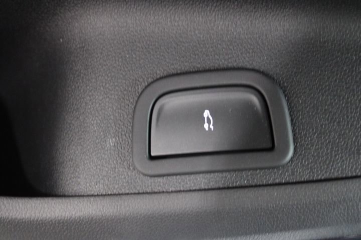 New 2026 GMC Acadia AT4 w/ Super Cruise Package image 18