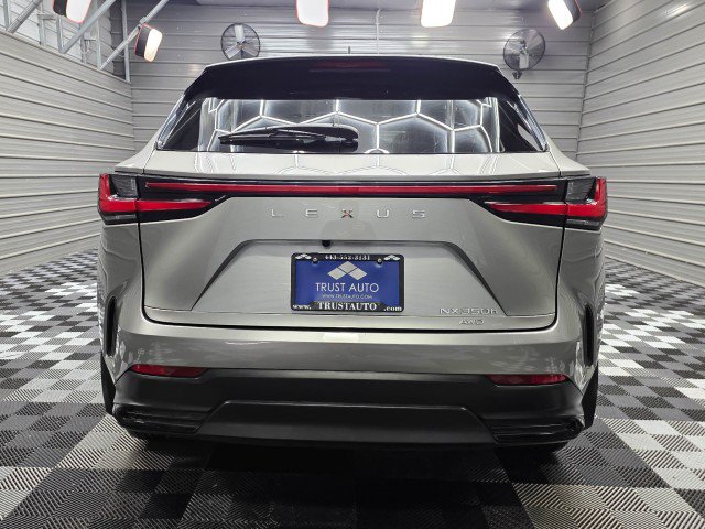 Used 2022 Lexus NX 350h AWD w/ Towing Package (2000 Lbs) image 6