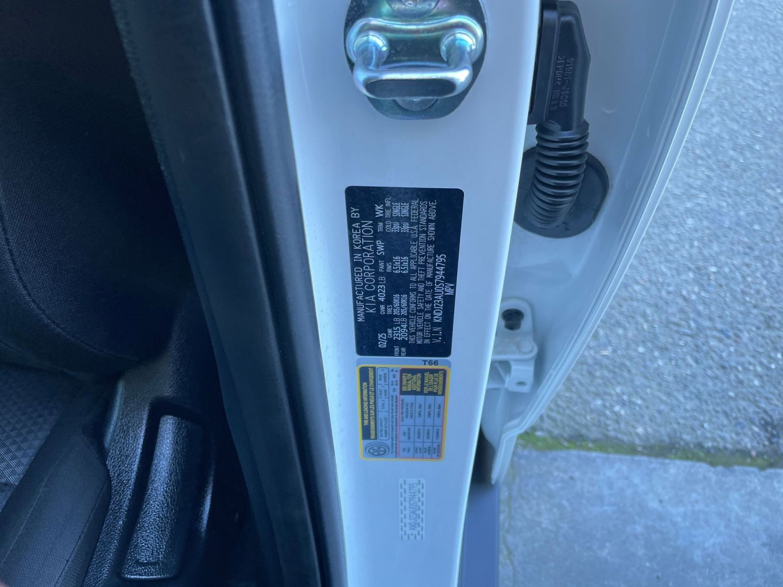 Used 2025 Kia Soul LX w/ LX Technology Package image 29