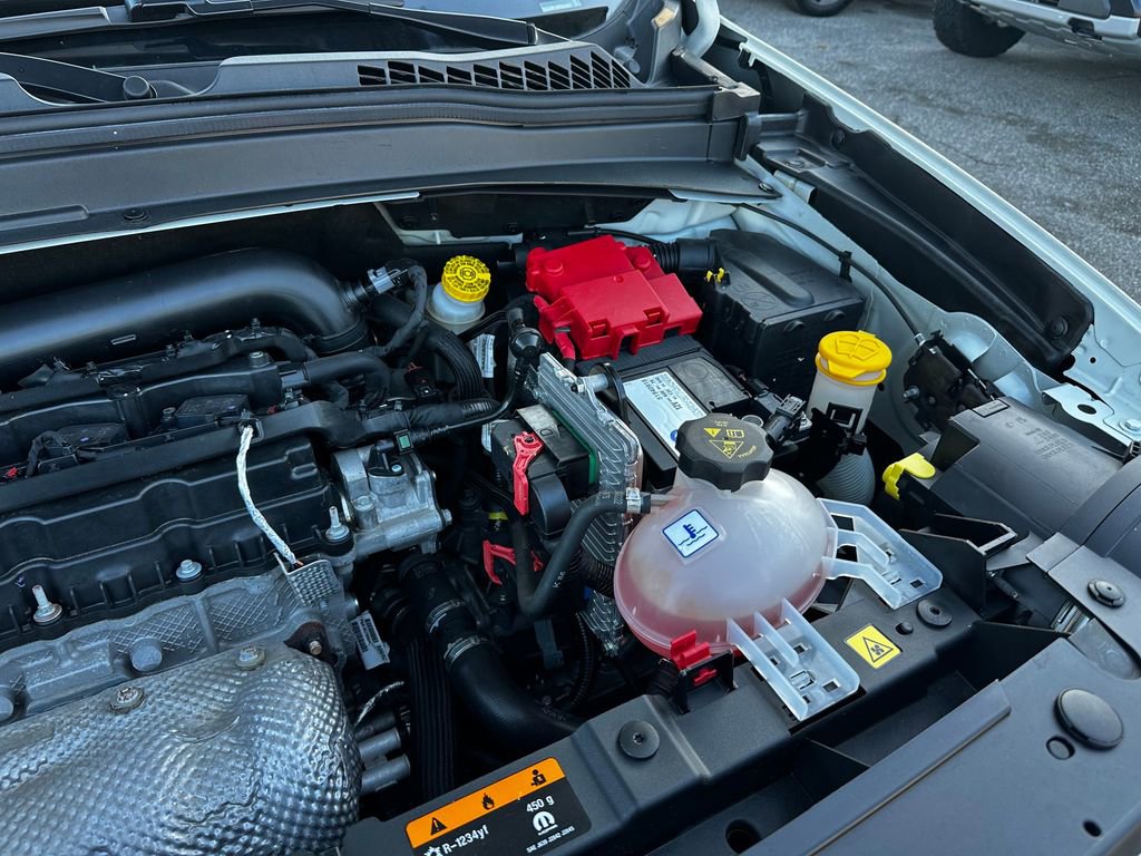 Used 2021 Jeep Renegade Latitude image 22