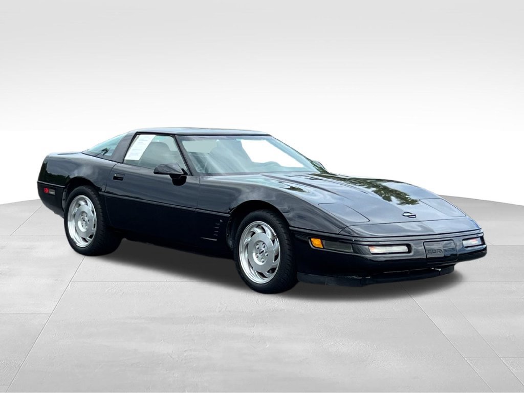 Used 1995 Chevrolet Corvette Coupe RWD image 3