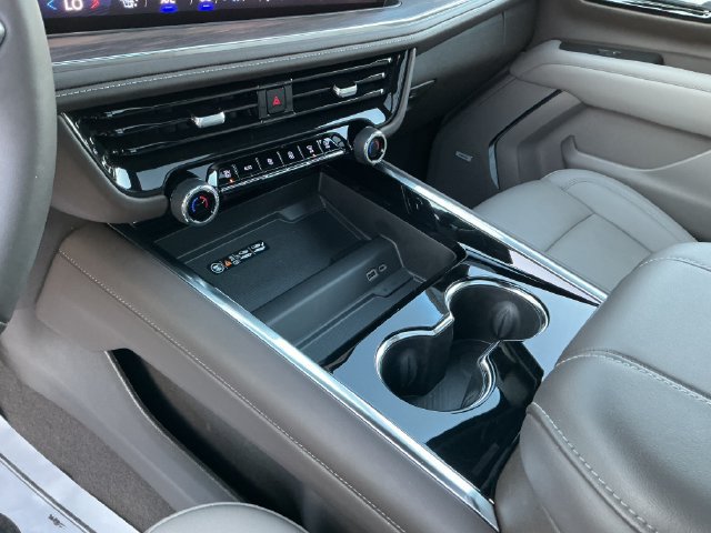 Used 2025 Chevrolet Tahoe LT w/ Comfort Package RWD image 22