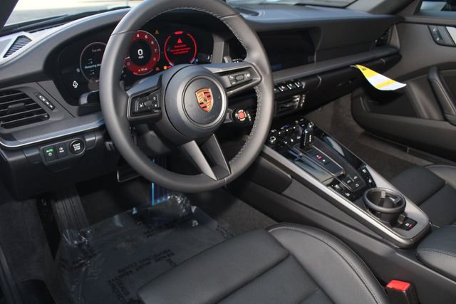 New 2026 Porsche 911 Carrera image 4