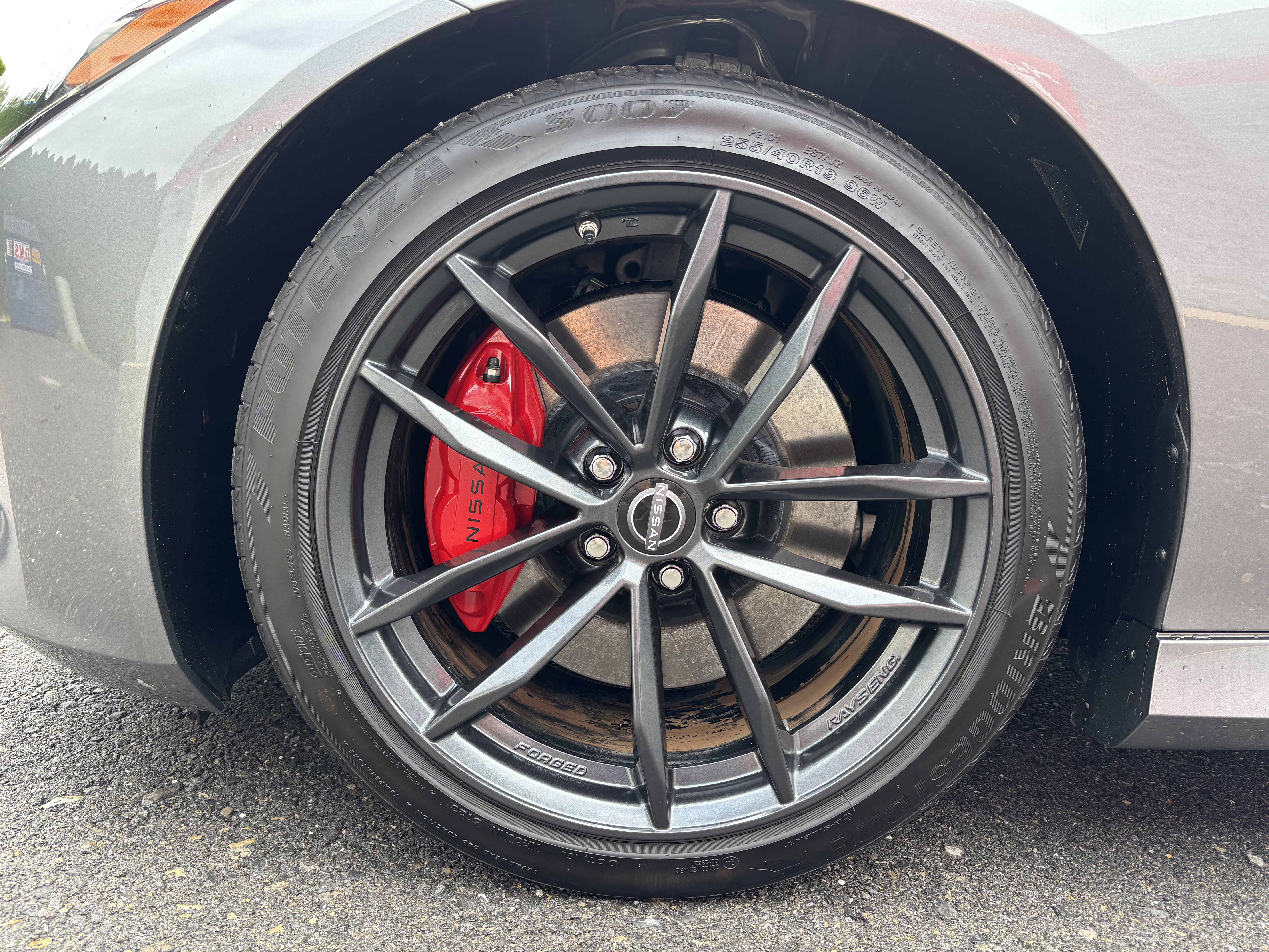 Used 2024 Nissan Z Performance w/ Floor Mat Package RWD image 11