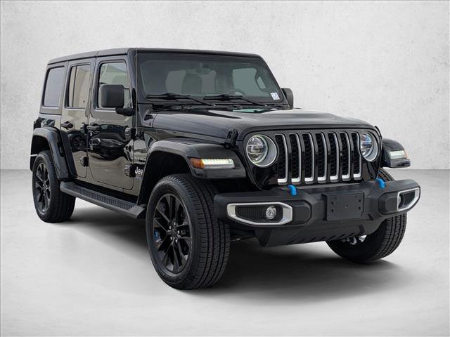 Used 2022 Jeep Wrangler Unlimited Sahara w/ Cold Weather Group image 3