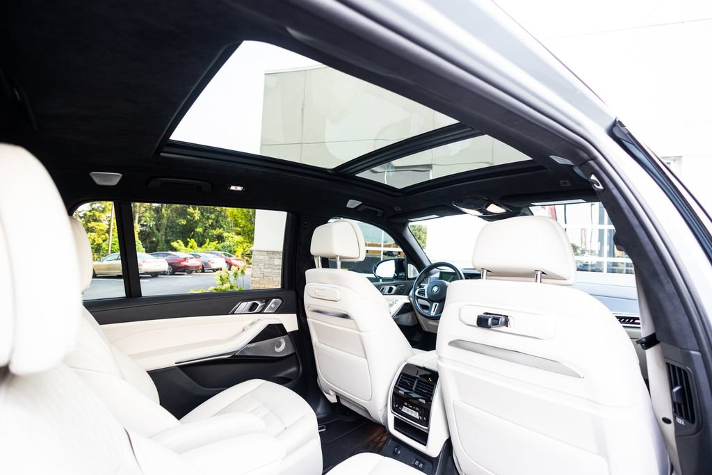 Used 2024 BMW X7 M60i w/ Executive Package AWD/4WD image 60