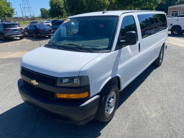Used 2023 Chevrolet Express 3500 LS RWD image 1