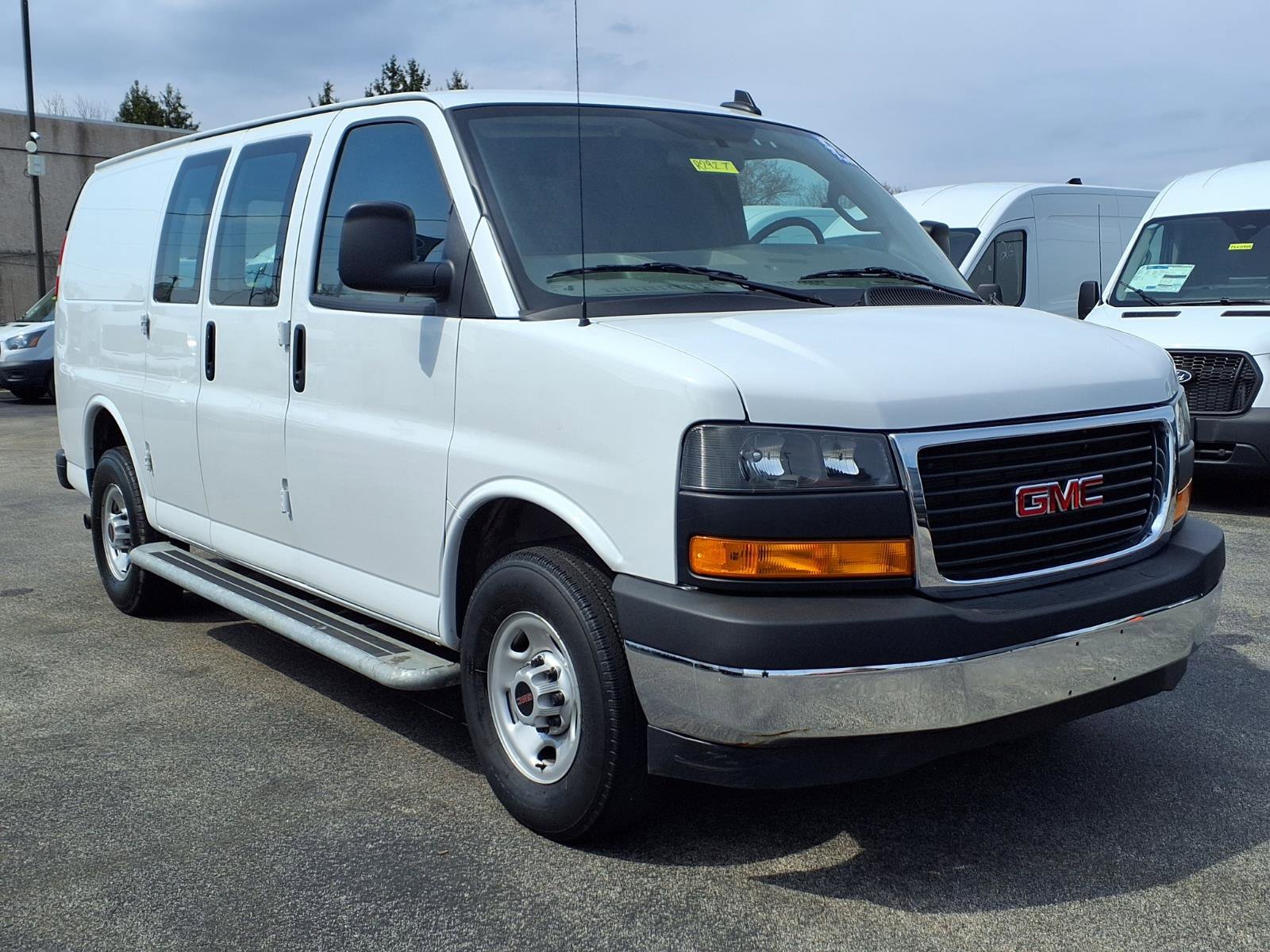 Used 2024 GMC Savana 2500 w/ Driver Convenience Package image 1