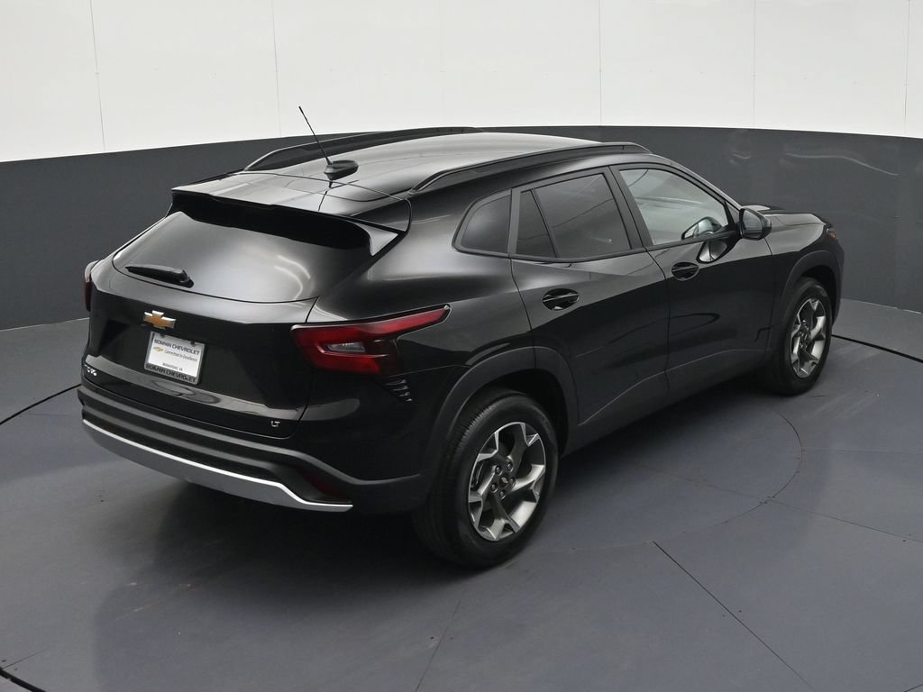 Certified 2026 Chevrolet Trax LT FWD image 26