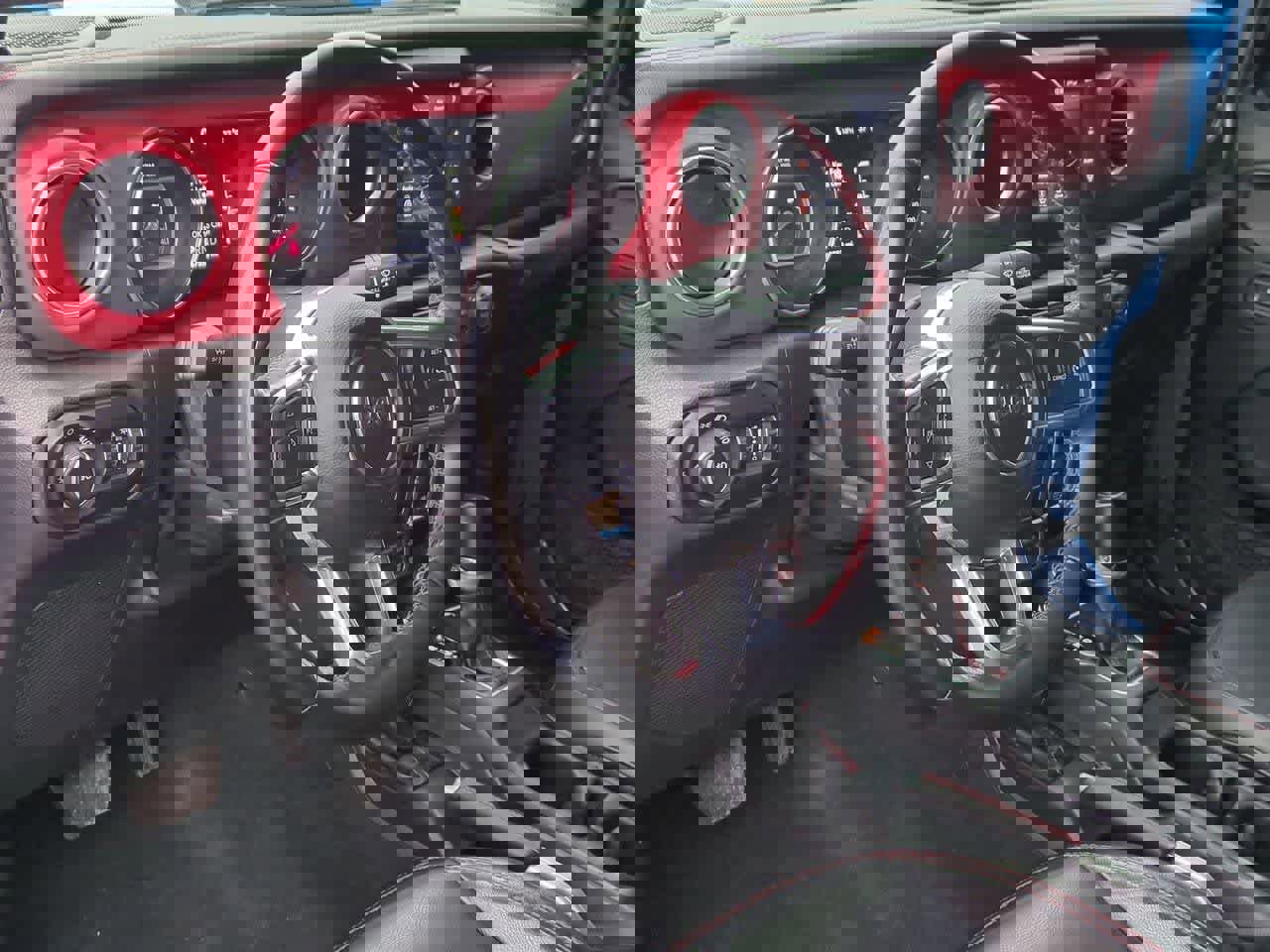 Used 2021 Jeep Wrangler Unlimited Rubicon w/ Cold Weather Group image 2