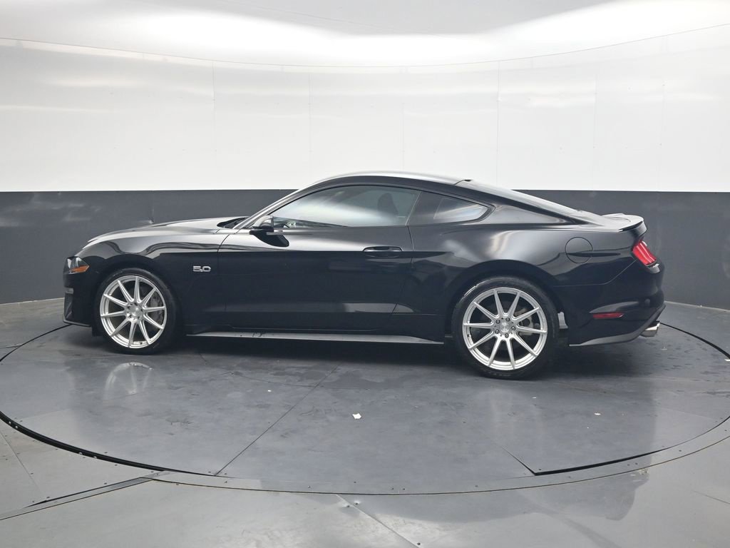 Used 2018 Ford Mustang GT RWD image 7