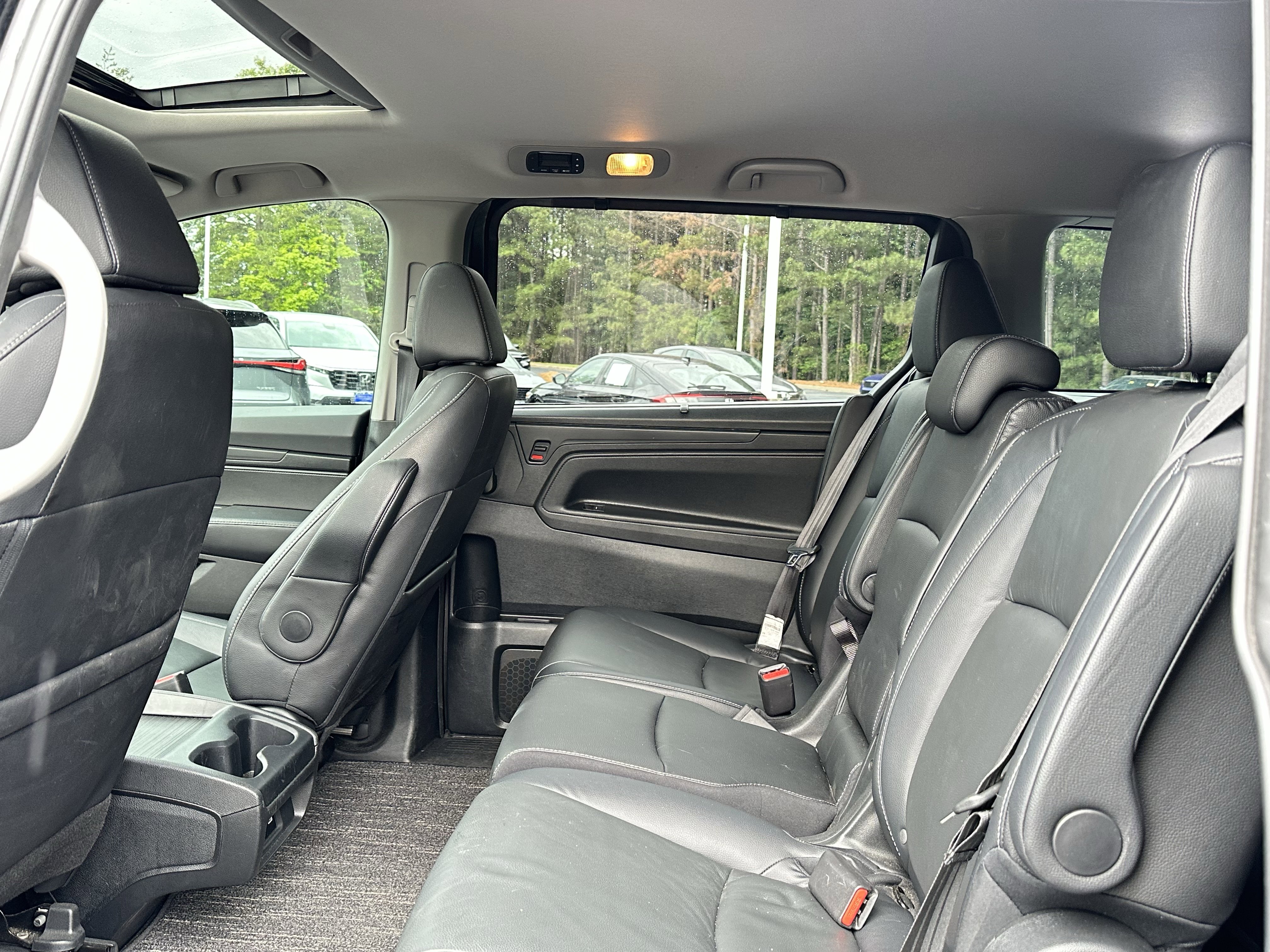 Used 2021 Honda Odyssey EX-L image 9