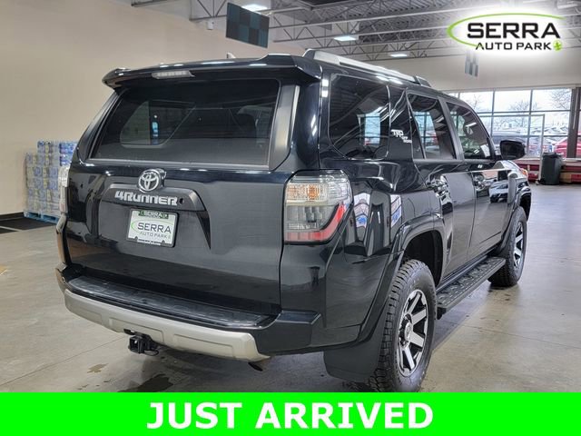 Used 2018 Toyota 4Runner TRD Off-Road image 5