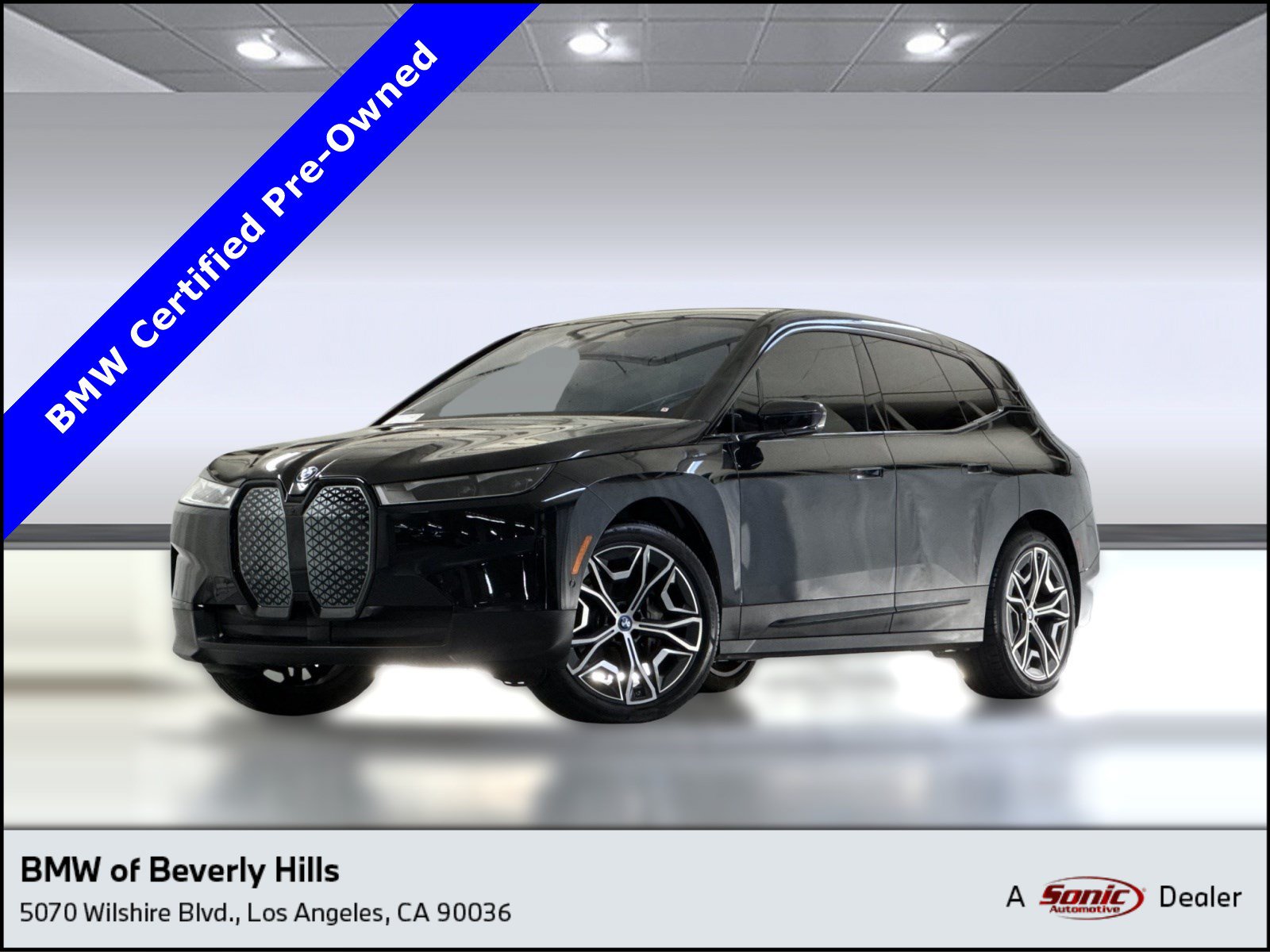 Used 2025 BMW iX xDrive50 w/ Premium Package AWD/4WD image 1