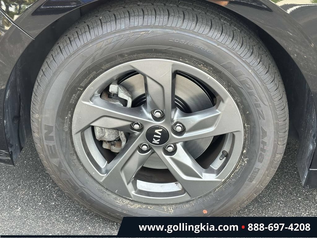 Used 2021 Kia K5 LXS FWD image 7