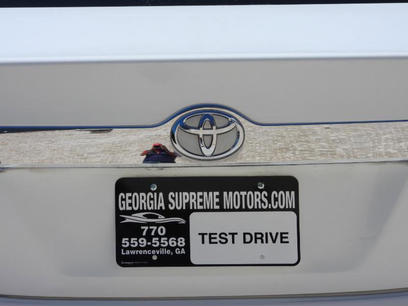 Used 2012 Toyota Camry XLE FWD image 22
