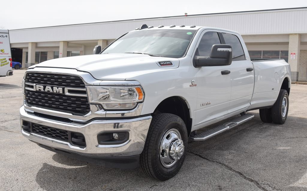 Used 2024 RAM 3500 Big Horn image 6