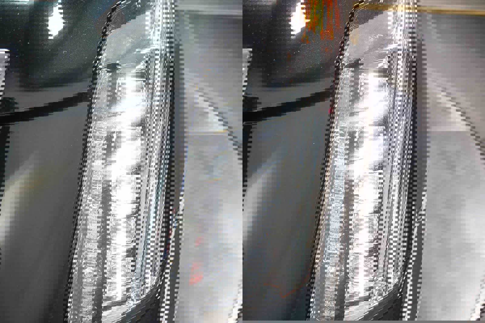 Used 2016 Cadillac Escalade ESV Premium image 7