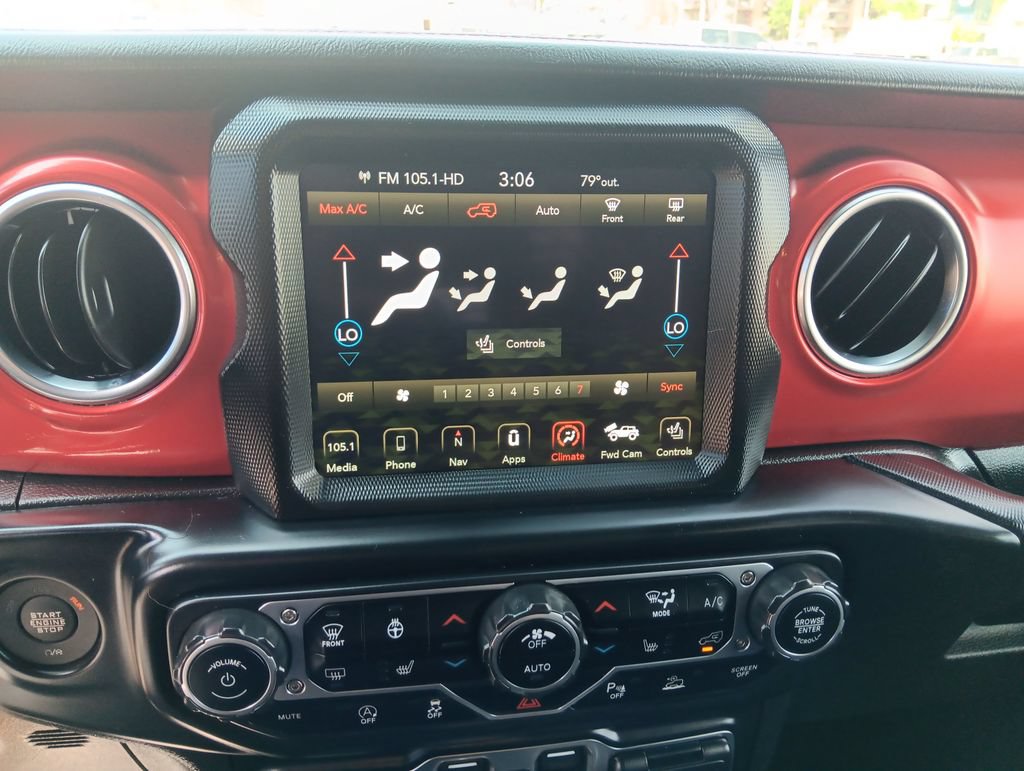 Used 2021 Jeep Wrangler Unlimited Rubicon AWD/4WD image 18