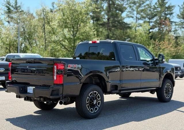 New 2026 Ford F250 Platinum w/ FX4 Off-Road Package AWD/4WD image 4