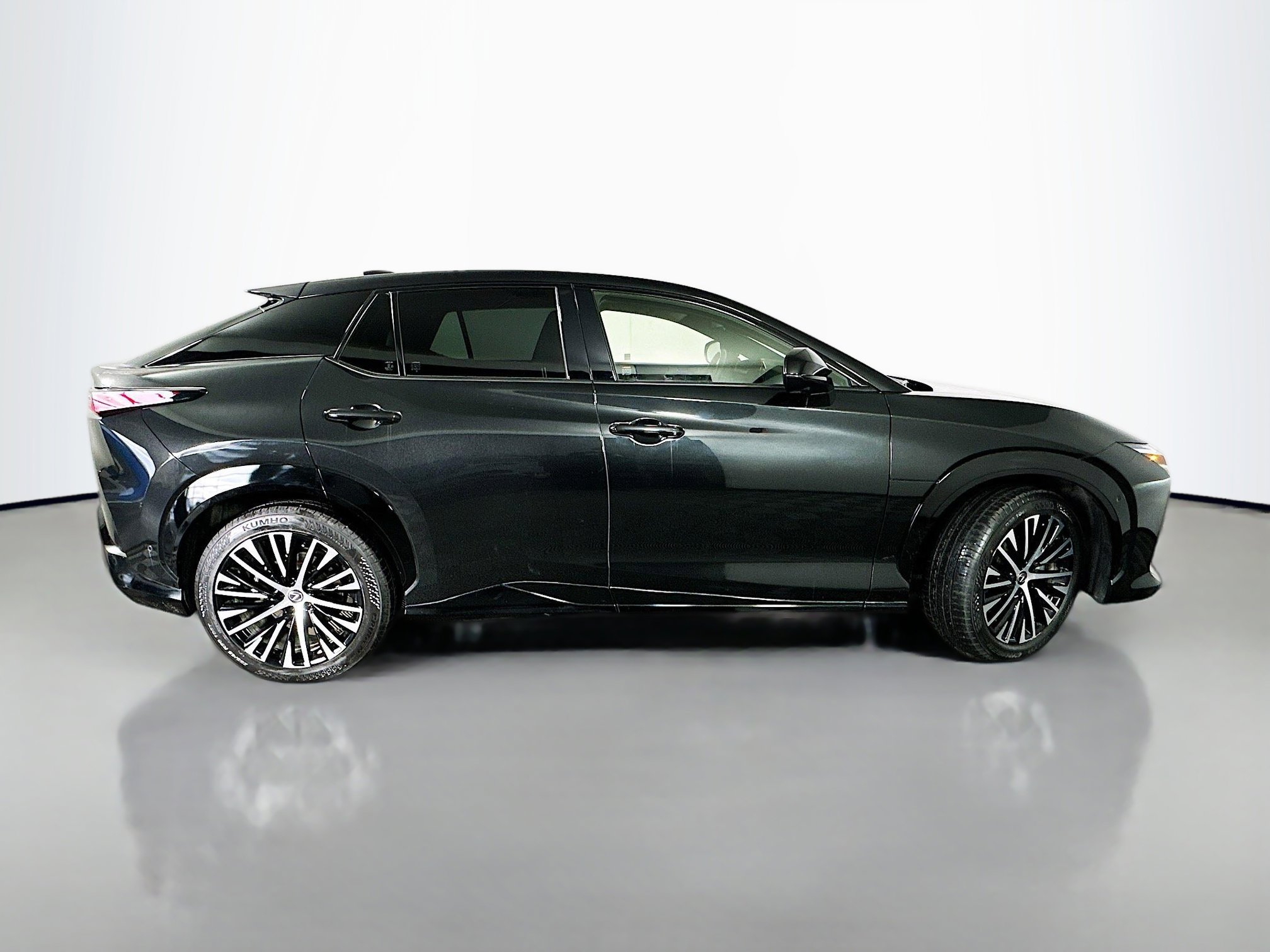 Certified 2024 Lexus RZ 450e Premium w/ Technology Package image 8