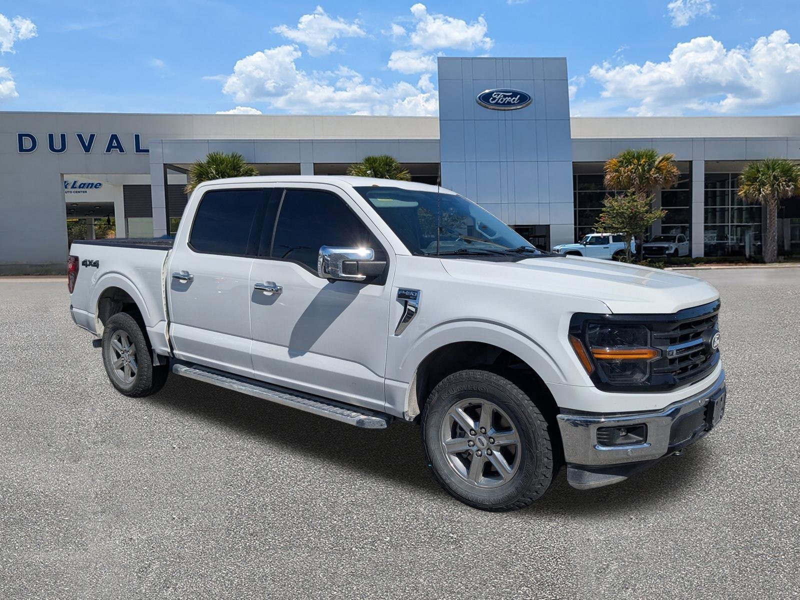 Used 2024 Ford F150 XLT w/ Equipment Group 302A MID image 2