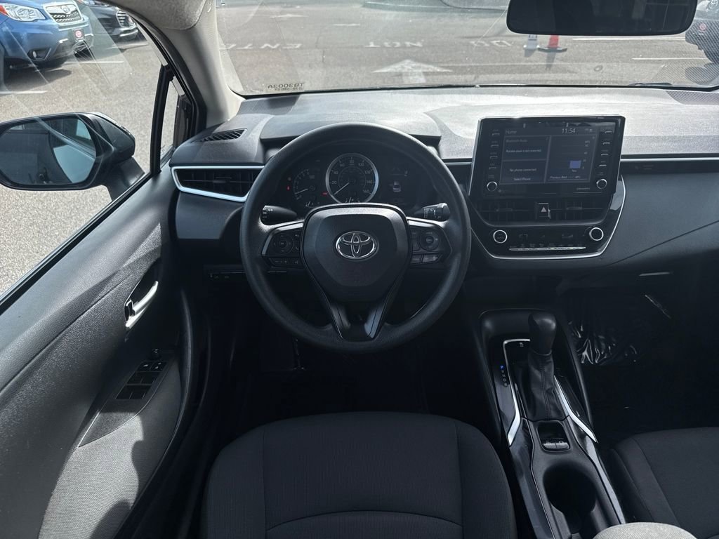 Used 2021 Toyota Corolla LE image 11