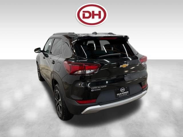 Used 2025 Chevrolet TrailBlazer LT image 11