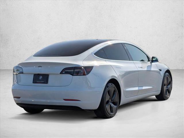 Used 2020 Tesla Model 3 Standard Range Plus image 5