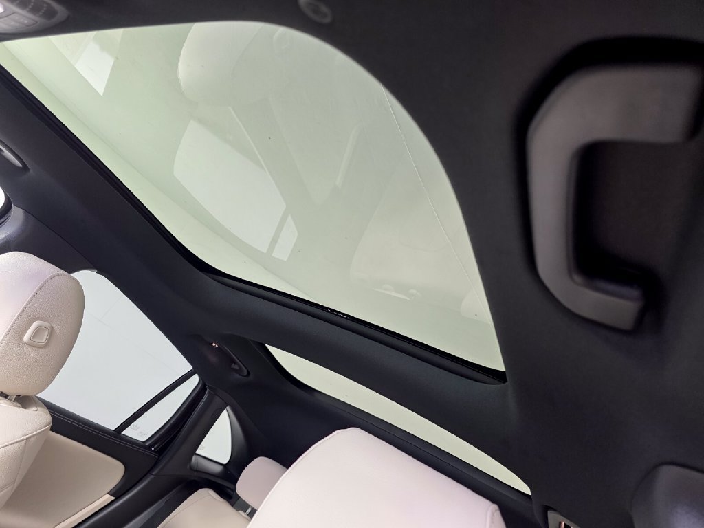New 2026 Mercedes-Benz GLA 250 image 9