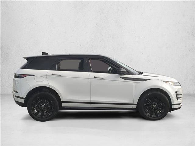 Used 2026 Land Rover Range Rover Evoque Dynamic SE AWD/4WD image 4