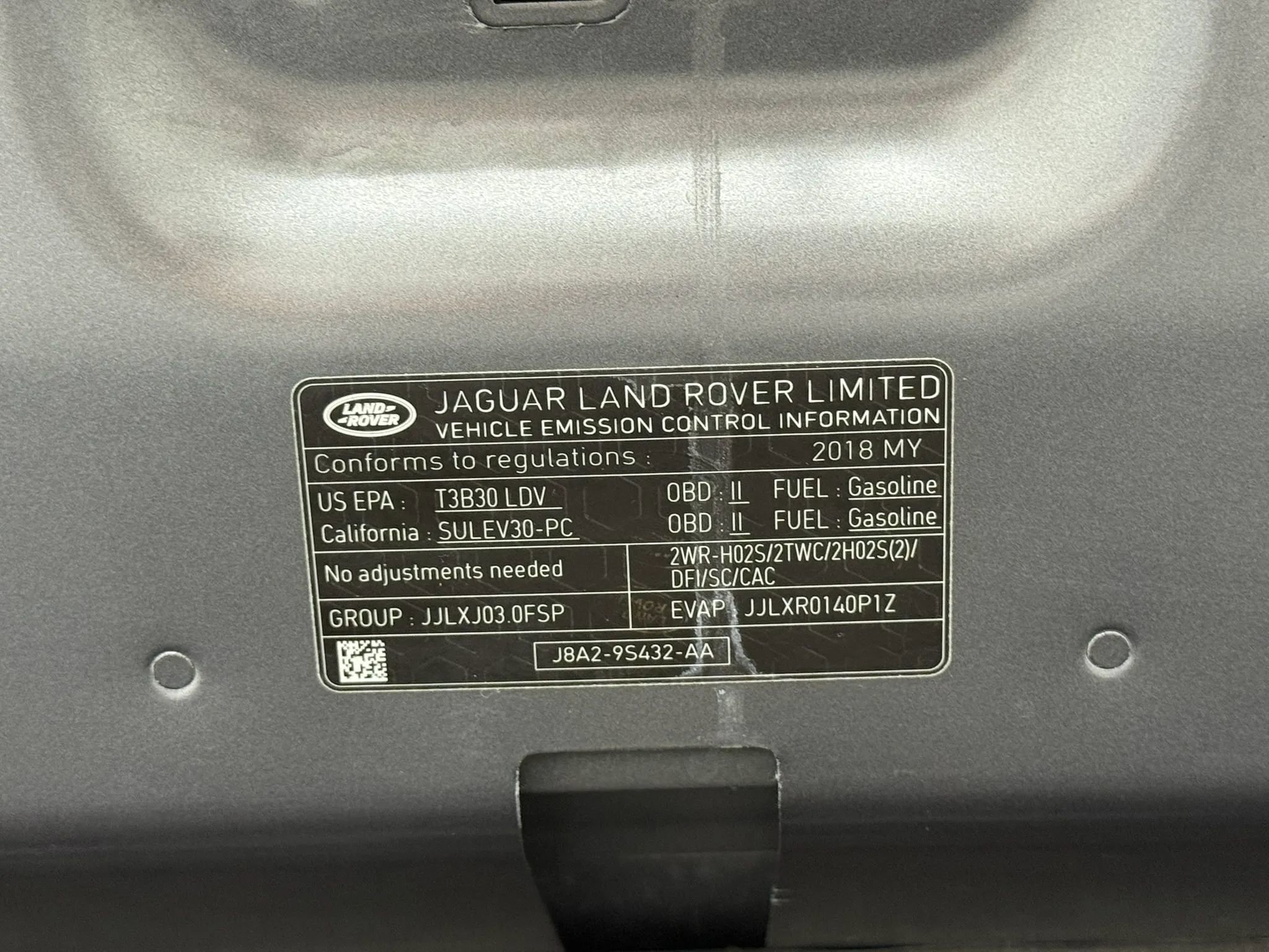 Used 2018 Land Rover Range Rover Velar R-Dynamic SE image 71