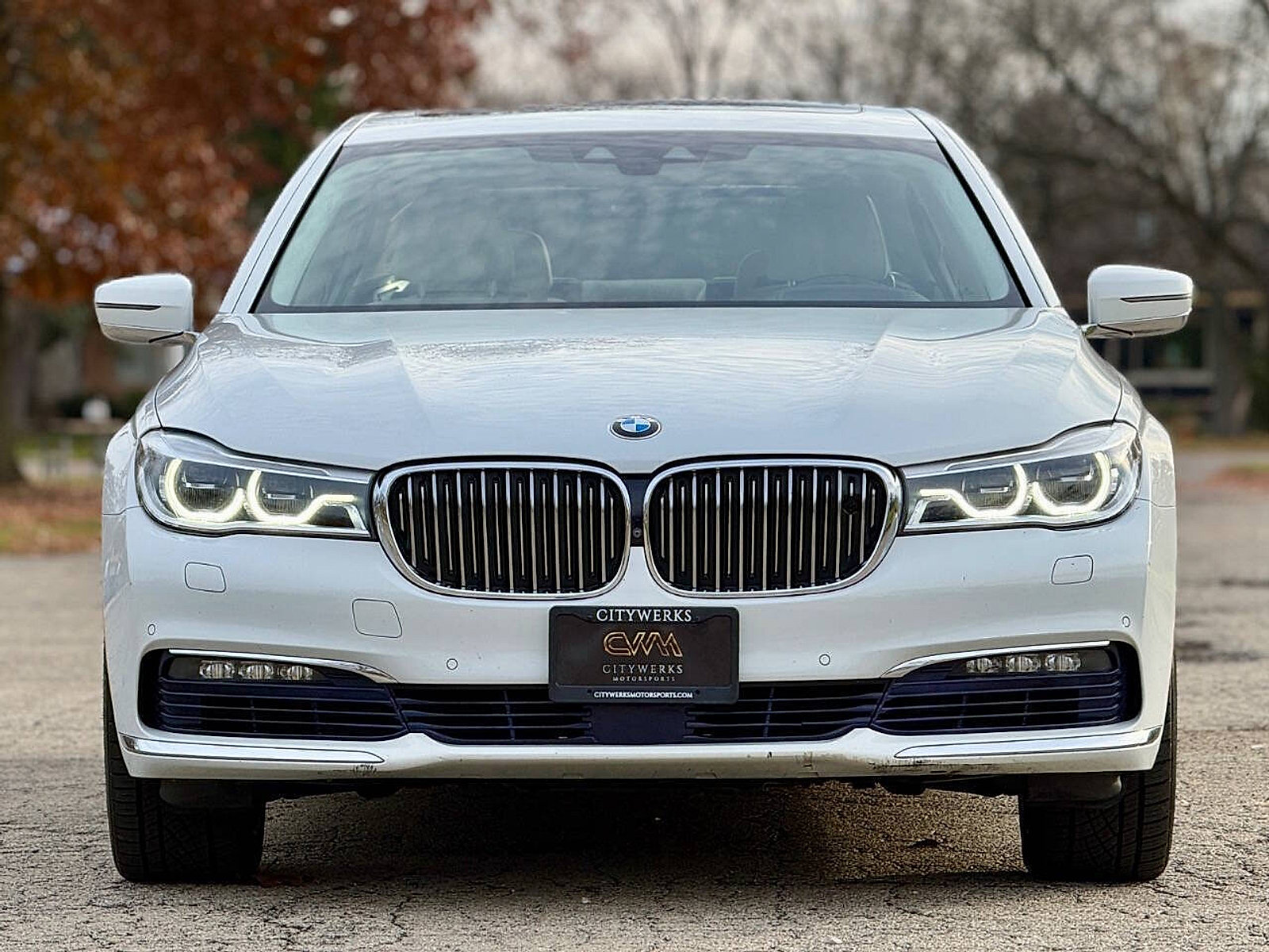 Used 2016 BMW 750i xDrive image 4