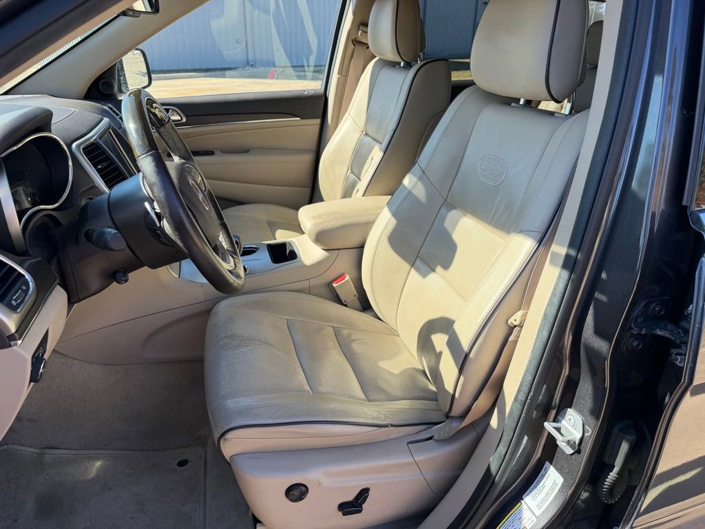 Used 2015 Jeep Grand Cherokee Overland image 12