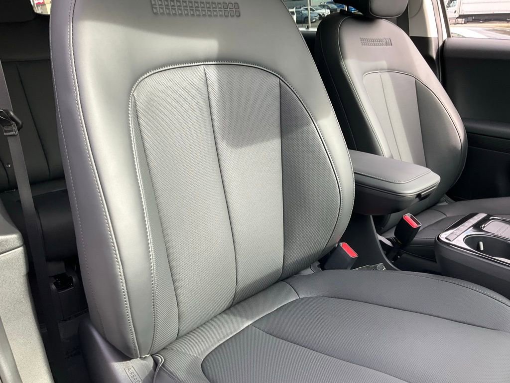 Used 2025 Hyundai Ioniq 5 SEL image 60
