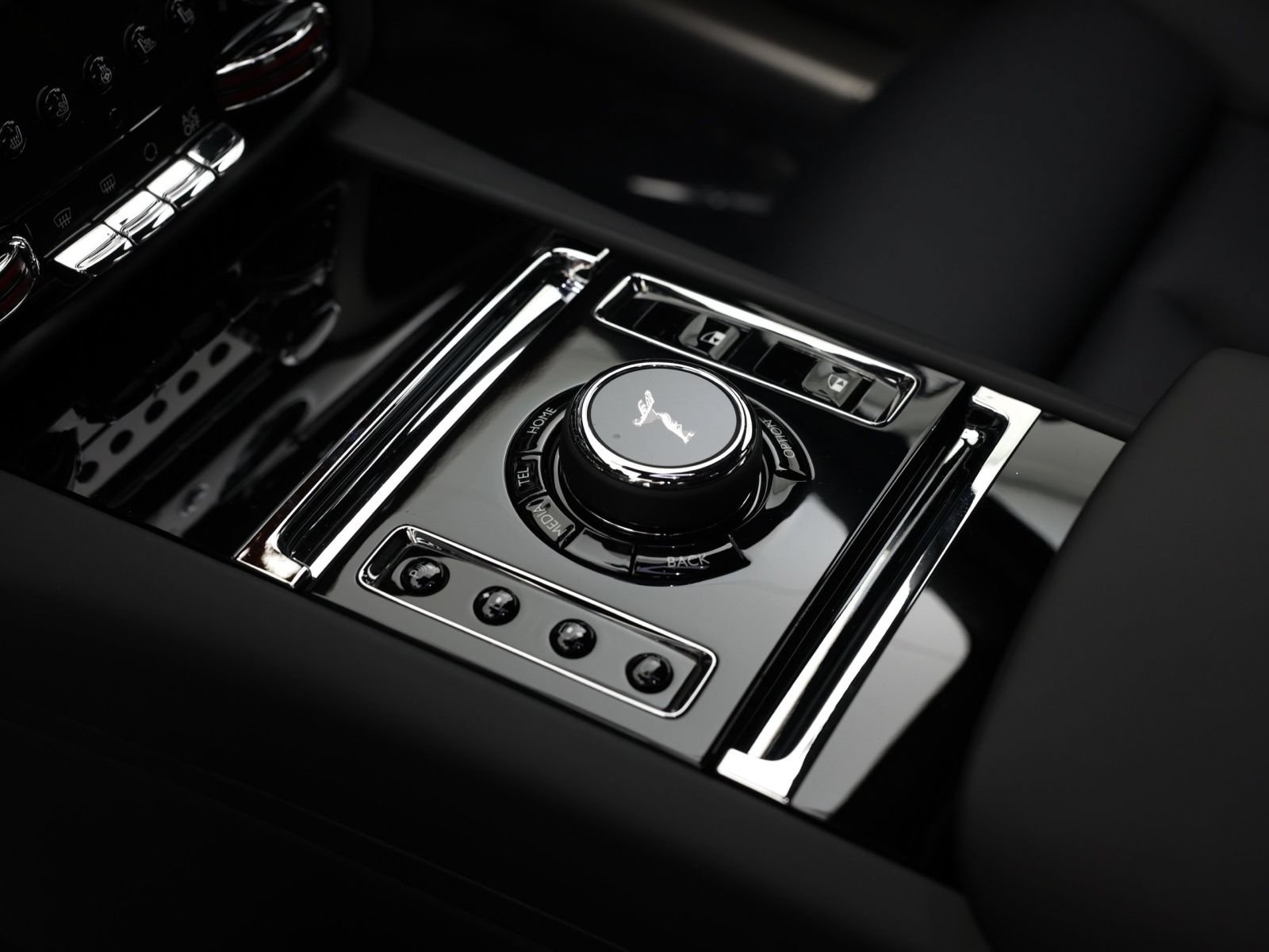 New 2027 Rolls-Royce Ghost AWD/4WD image 54