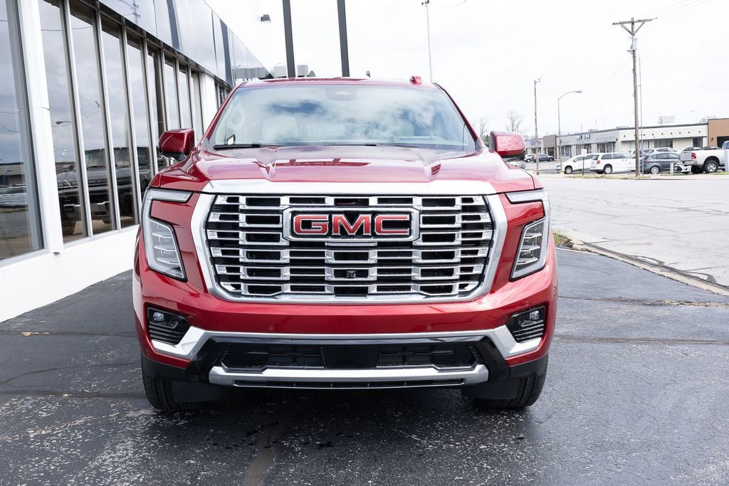 New 2026 GMC Yukon XL Denali w/ Sun & Power Step Package AWD/4WD image 8