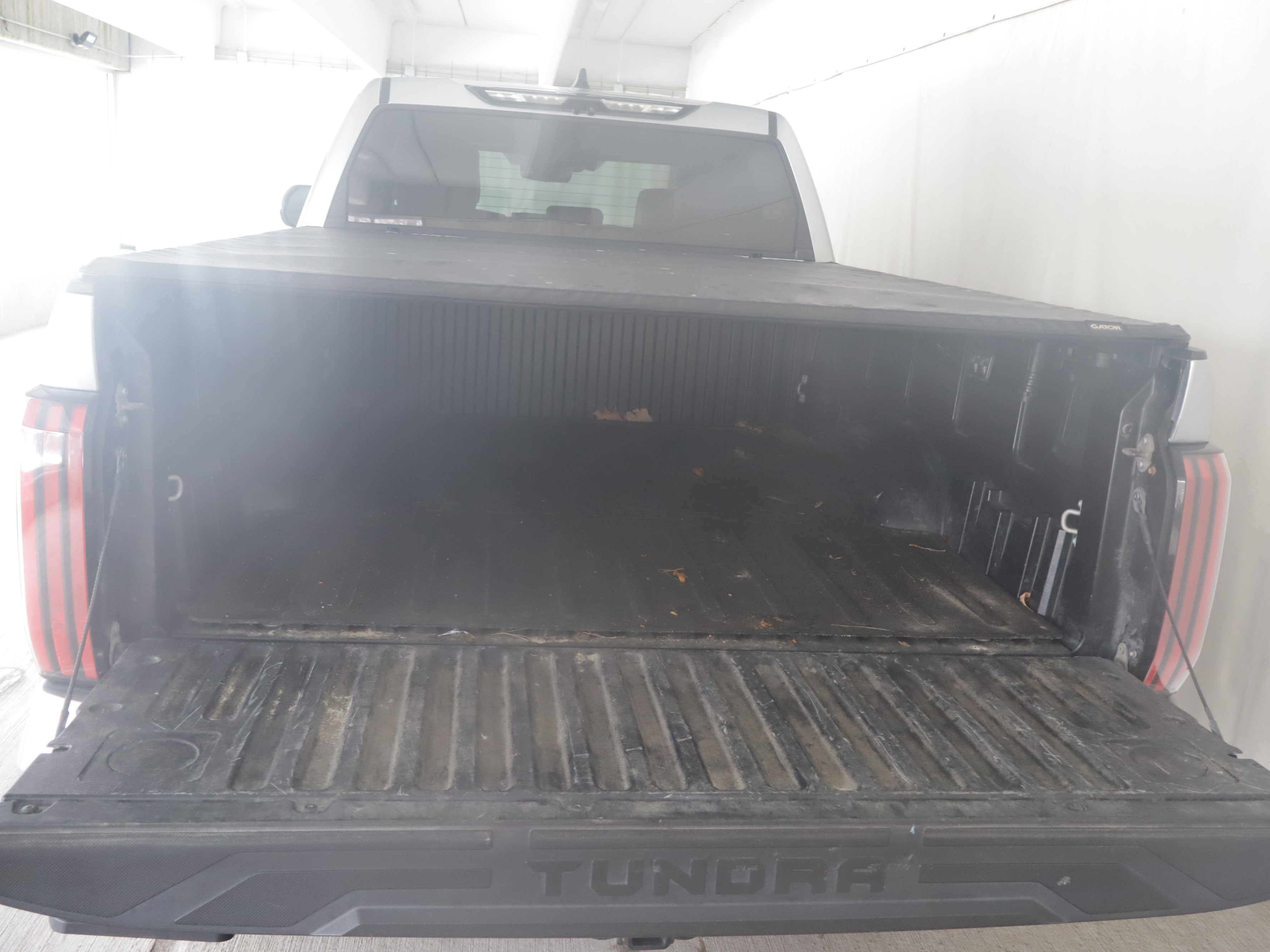 Used 2022 Toyota Tundra Platinum AWD/4WD image 13