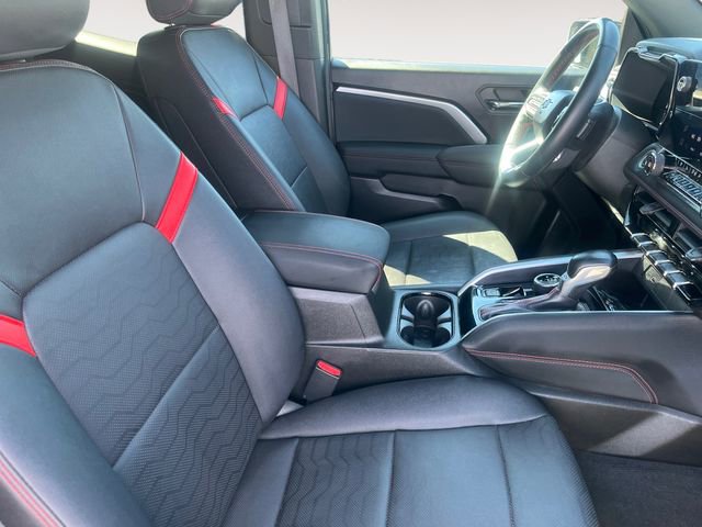 Used 2023 Chevrolet Colorado Z71 w/ Z71 Convenience Package 2 AWD/4WD image 15