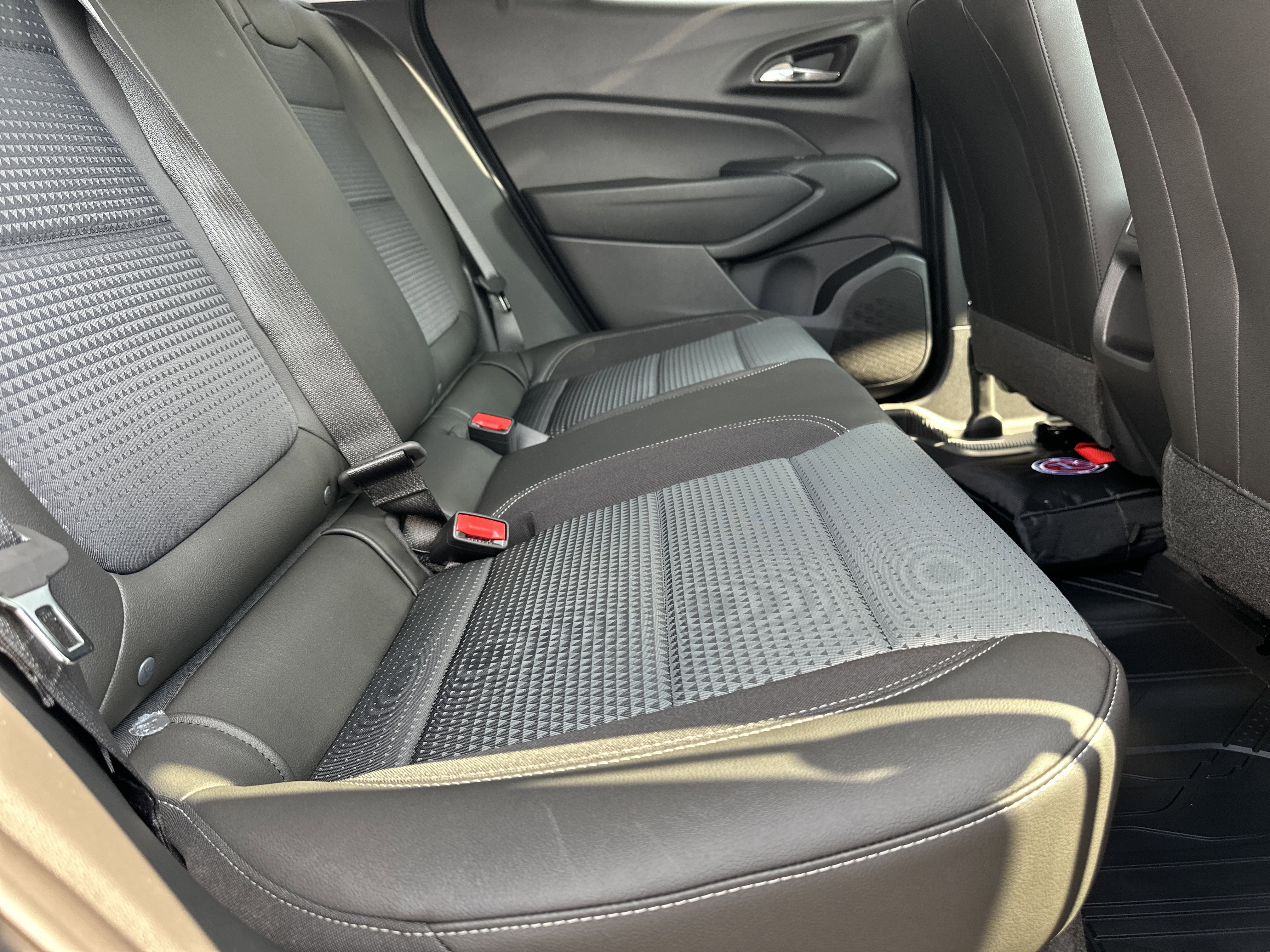 New 2026 Chevrolet Trax LT w/ Driver Confidence Package FWD image 17