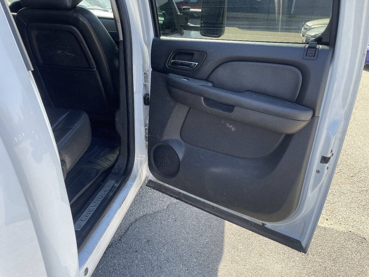 Used 2013 Chevrolet Silverado 2500 LTZ w/ LTZ Plus Package AWD/4WD image 34